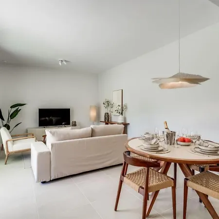 Apartment Aranya - With Spacious Private Terrace Estepona